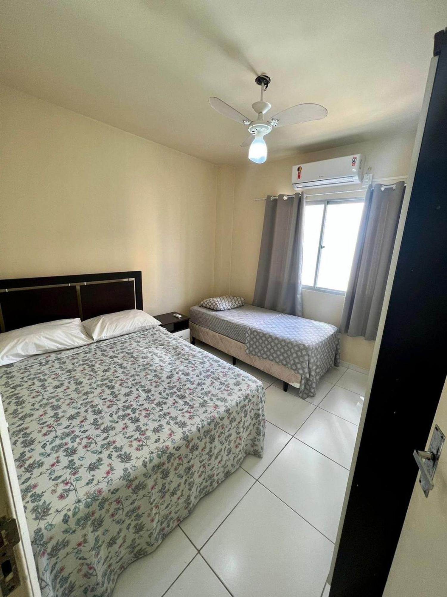 Apto Pé Na Areia Em Bc * Balneário Camboriú